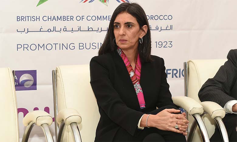 Maroc: la ministre du Tourisme Nadia Fettah Alaoui se conforme enfin à la loi