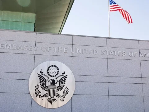 L’ambassade des États-Unis au Maroc clarifie ses consignes sur les réseaux sociaux pour les demandeurs de visa