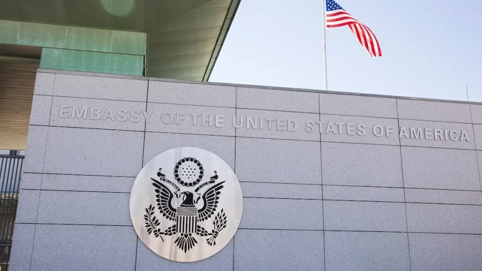 L’ambassade des États-Unis au Maroc clarifie ses consignes sur les réseaux sociaux pour les demandeurs de visa