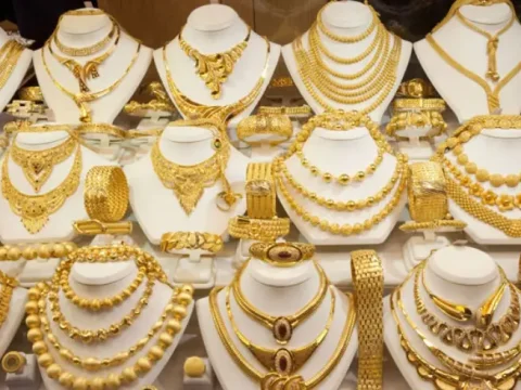 Algérie : quand l’État veut tout contrôler, jusqu’à l’achat des bijoux en or par la diaspora