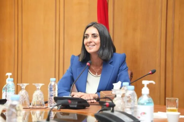 La ministre marocaine de l’Economie et des Finances, Nadia Fettah ou quand la parole ministérielle devance le protocole