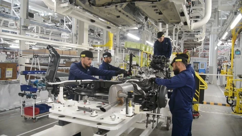 Exclusif. Automobile : le gouvernement va auditer le taux d&rsquo;intégration locale et les chiffres d&rsquo;affaires de Renault et de Stellantis