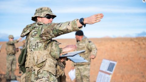 Désert marocain : Errachdia, nouvel entraînement militaire d’élite pour le prince Gabriel de Belgique