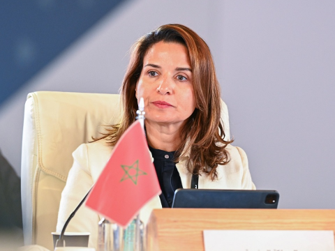 Carburant : discours rassurant de la ministre Leïla Benali, alerte inhabituelle dans les aéroports