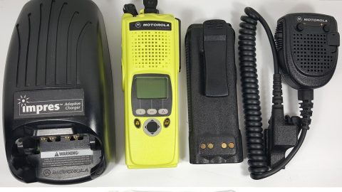 Exclusif. Pour ses radiocommunications, la sécurité des palais royaux fait confiance à Motorola